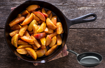How to Choose Your First Cast Iron Skillet: A UK Buyer's Guide